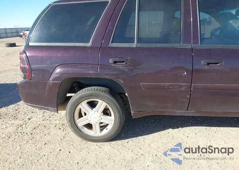 2008 Chevrolet Trailblazer Lt z USA, uszkodzony, nr VIN 1GNDS13S782128838
